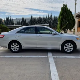 Toyota Camry 2010