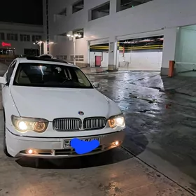 BMW 745 2001