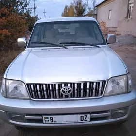 Toyota Land Cruiser Prado 2000