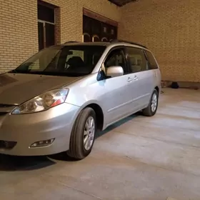 Toyota Sienna 2007