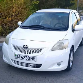 Toyota Yaris 2008