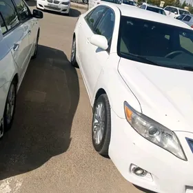 Toyota Camry 2011