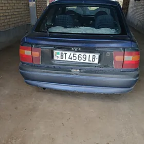 Opel Vectra 1992