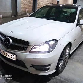 Mercedes-Benz C350 2010