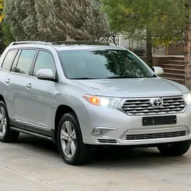 Toyota Highlander 2011