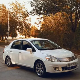 Nissan Versa 2010