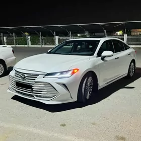 Toyota Avalon 2019