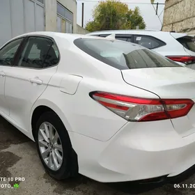 Toyota Camry 2020