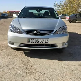 Toyota Camry 2005