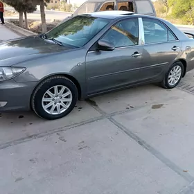 Toyota Camry 2004