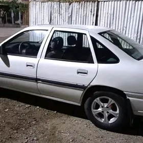 Opel Vectra 1992