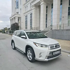 Toyota Highlander 2017