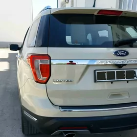 Ford Explorer 2018