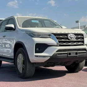 Toyota Fortuner 2024