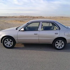 Toyota Corolla 2000