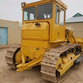 Komatsu HD605-8 1989