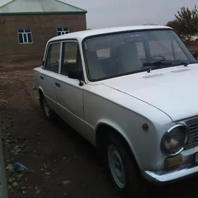 Lada 2104 1980