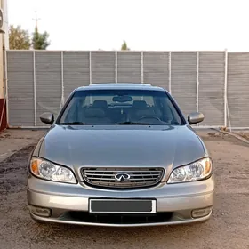 Infiniti I30 2001