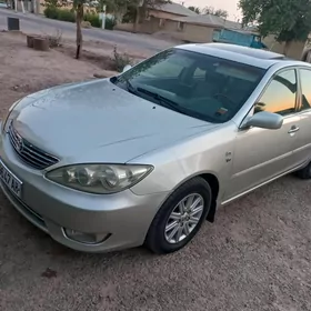 Toyota Camry 2005