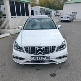 Mercedes-Benz C350 2010