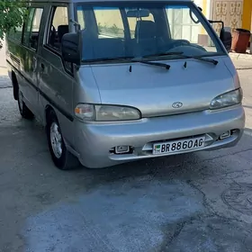 Hyundai H100 2000