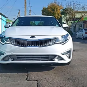 Kia Optima 2019