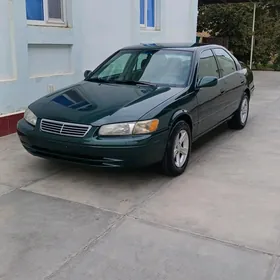 Toyota Camry 1999