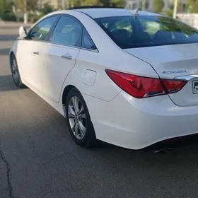 Hyundai Sonata 2012