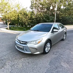 Toyota Camry 2016