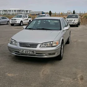 Toyota Camry 2001