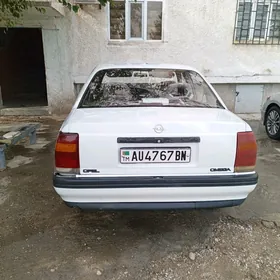 Opel Omega 1990