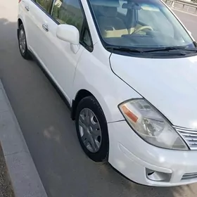 Nissan Versa 2009