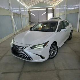 Lexus ES 350 2024