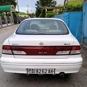 Nissan Maxima 1998