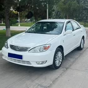 Toyota Camry 2003