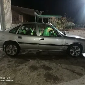 Opel Vectra 1992