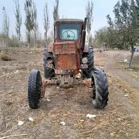 MTZ T-28 1995