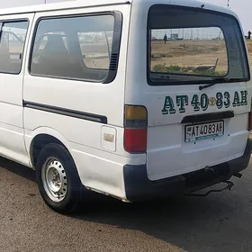 Toyota Hiace 1998