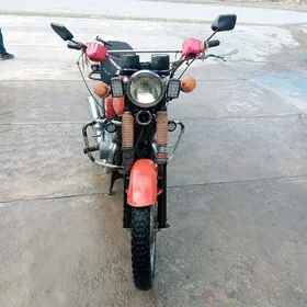 Jawa 300 2004