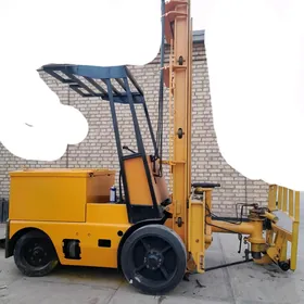 Kara Forklift 2000