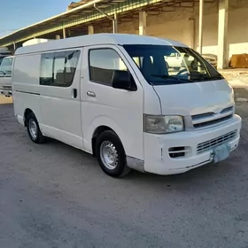 Toyota Hiace 2006