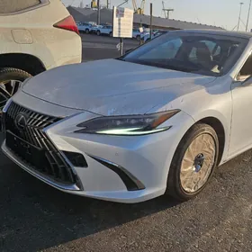 Lexus ES 350 2024