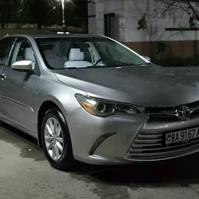 Toyota Camry 2015