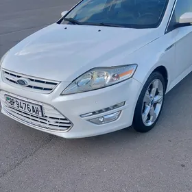 Ford Mondeo 4 2013