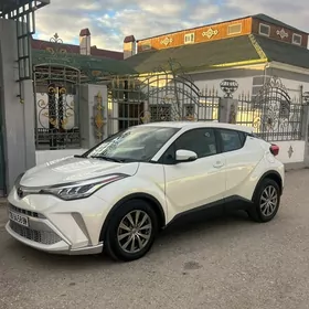 Toyota C-HR 2021