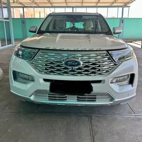 Ford Explorer 2021