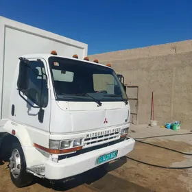 Mitsubishi Fuso 2003