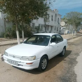 Toyota Corolla 1992