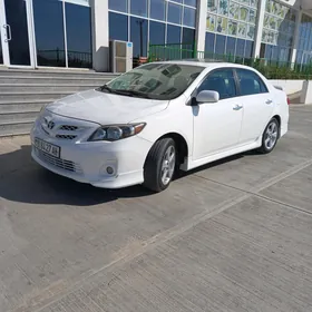 Toyota Corolla 2011