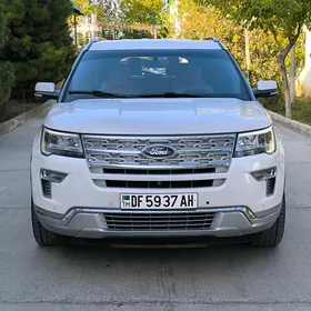 Ford Explorer 2019